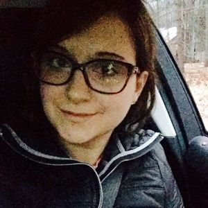 Meet your Posher, Julie